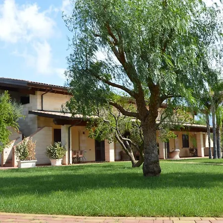 Borgo Dei Normanni 3*