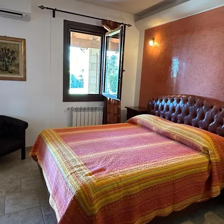 Borgo Dei Normanni Aparthotel 3*